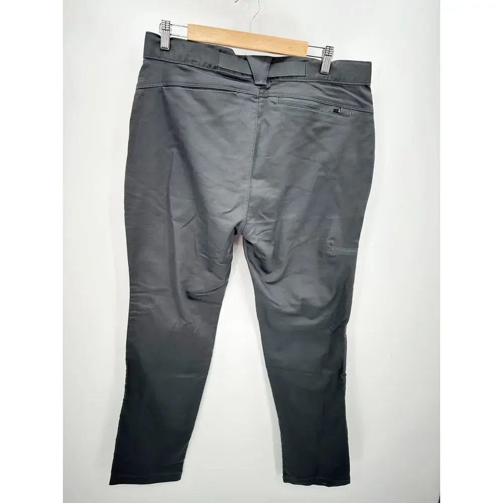 Lake & Trail Mens Hiker Pants‎ Size 36 NWT Gray Belted Cargo Outdoor Casual